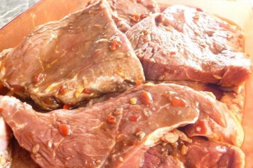 Маринованное мясо свинины